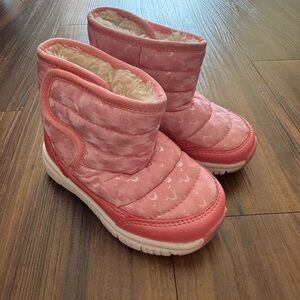 Pink Cozy Winter Boots for Toddlers Size 6T